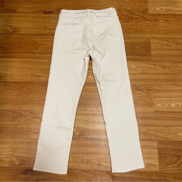 Mother High Waisted Rider Ankle Jeans in Fairest of Them All (White), Size 27 - Picture 8 of 13